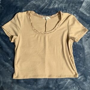 Ribbed Lace-Trim Crop Tee in Beige